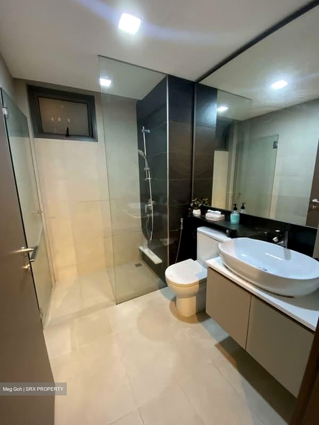 Vue 8 Residence (D18), Condominium #575724291